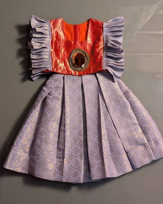 Red Satin Ruffled Cape-collar Blouse With Brooch Accent Kids Wear